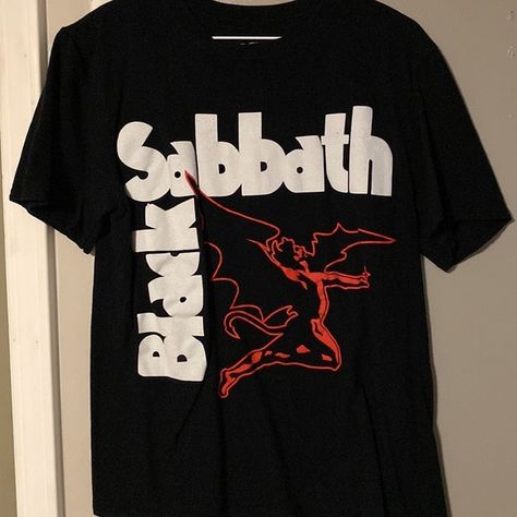 Black Sabbath black shirt Band Tees Diy, Metal Outfits, Black Sabbath Shirt, Black Sabbath T Shirt, Metal Outfit, Pants Boots, Random Clothes, Doom Metal, Metal T Shirts