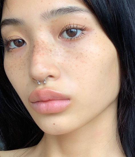 Korean Editorial Makeup, Asian Freckles Makeup, Glass Skin With Freckles, Asian Septum Piercing, Candice Lui, Asian Freckles, Septum Piercing Aesthetic, Freckle Makeup, Freckles Makeup