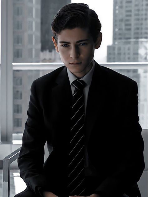 Gotham Bruce Wayne, Young Bruce Wayne, Gotham Bruce, David Mazouz, Bruce And Selina, Gotham Tv Series, Ben Affleck Batman, Gotham Series, Thomas Wayne