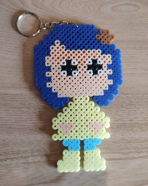 Wednesday Perler Bead Patterns, Coraline Perler Bead Patterns, Coraline Perler, Coraline Perler Beads, Mini Hama Beads, Melty Bead Designs, Hama Art, Hamma Beads Ideas, Easy Perler Bead Patterns