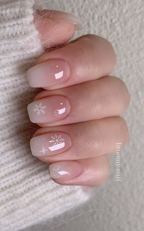 Discover 25+ cute pink nail ideas for a stylish manicure. From simple and natural tones to stunning glittery designs and French tips, explore various shapes like short, almond, oval, and square. Whether it's spring, fall, summer, or winter, find inspiration for your acrylic or gel nails with this collection of pink nail designs. Oval French Nails Design, Winter Nail Ideas French Tip, Winter Birthday Nails Short, Almond Vs Square Nails, Winter Nail Designs Christmas, January Nail Designs Simple Square, Nails 12 Yrs Old, Pink And White Ombre Nails Square, French Bulldog Nails