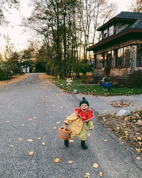 Julie D. O'Rourke (@rudyjude) Baby Fits, No Rain, Best Mother, Baby Costumes, No Tears, Baby Halloween, Future Kids, Future Baby, Baby Fever