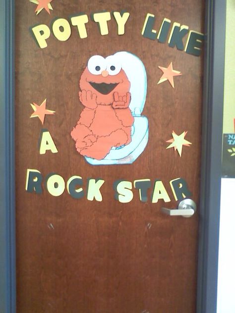 Bulliton Bored Ideas Preschool, Classroom Daycare Ideas, Daycare Diy Decor, Elmo Classroom Door, Daycare Classroom Organization, Toddler Classroom Decor Ideas, Toddler Teacher Ideas, Daycare Wall Art, Day Care Classroom Ideas