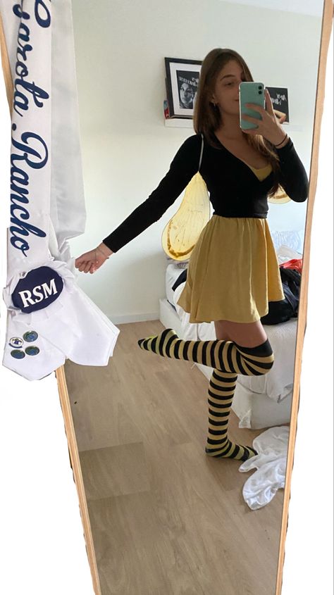 #halloween #costumes #bee #cuteoutfit #cuteideas Bee Halloween Costumes Diy, Bumblebee Costume Women's, Diy Bumblebee Costume Women, Diy Ladybug Costume For Women, Bee And Bee Keeper Costume, Bumblebee Halloween Costumes, Bumble Bee Costume Diy, Diy Bee Costume Women, Bumble Bee Costume Women