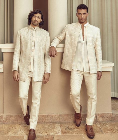 Men’s Pakistani Wedding Outfit, Groom Sider Outfit, Mens Pakistani Wedding Outfit, Sangeet Groom Outfit Indian Weddings, Faraz Manan Men, Men's Traditional Wear, Formal Mens Fashion Indian, Wedding Formals Men, Pakistani Wedding Outfits Men