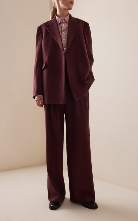 New York Business Woman, Burgundy Suit Women, Burgundy Suits, Winter Suits, Burgundy Blazer, Burgundy Suit, Smart Outfit, Woman Suit Fashion, Designs For Dresses