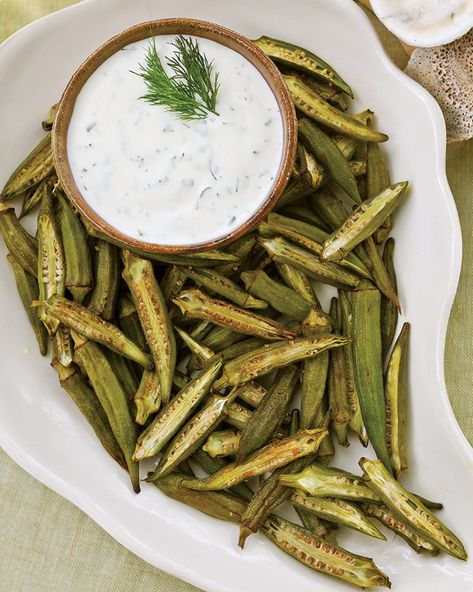 This Roasted Okra with Buttermilk Herb Dipping Sauce is a delicious Southern classic. Grilled Okra, Roasted Okra, Vegetarian Barbecue, Dipping Sauces Recipes, Herb Sauce, Summer Menu, Southern Lady, Keto Side Dishes, Garden Recipes