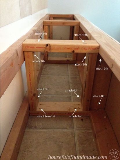 dining room built in bench with storage, dining room ideas, diy, storage ideas, woodworking projects Built In Bench With Storage, Dining Room Built In Bench, Diy Esstisch, Dining Room Built In, Crate Bench, Room Bench, Diy Dining Table, Diy Dining, Window Benches