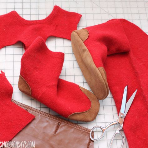 I used this pattern! It has weird sizing but worked fine, pretty straightforward and a cheap way to use up an old felted sweater and remnants from this leather coat upcycle project. Slipper Sewing Pattern Free, Recycled Sweater Projects, Glove Pattern Sewing, Sock Sewing Pattern, Wool Slippers Pattern, Sew Slippers, Repurposing Clothing, Sweater Slippers, Slippers Diy