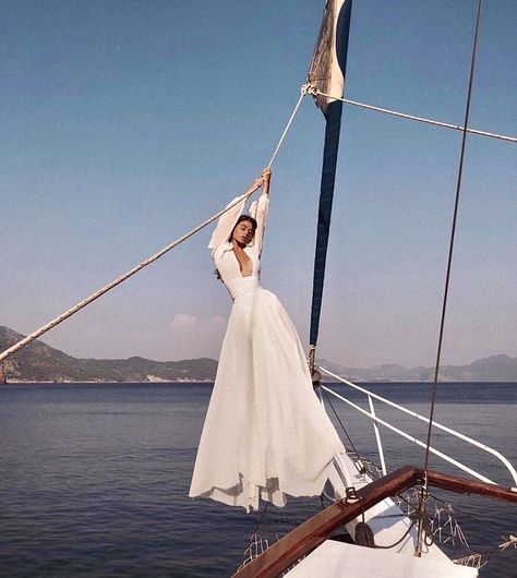 Yacht Photoshoot, Sailing Pictures, Sailboat Photography, Boat Photoshoot, Simple Wedding Dress, Fairy Tale Wedding Dress, Sunday Night, Ocean Photography, Simple Wedding