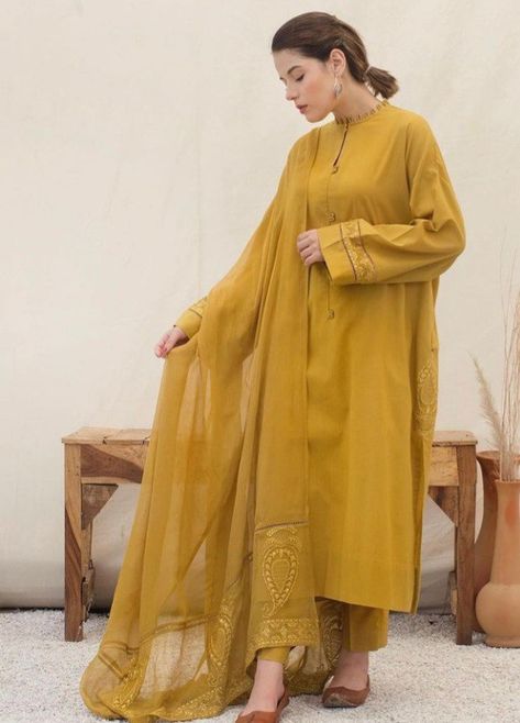 Summer outfit Summer Outfits Pakistani, Simple Kurta Designs, Pakistani Fashion Casual, Womens Trendy Dresses, Stylish Short Dresses, Pakistani Fancy Dresses, Pakistani Dresses Casual, Pakistani Fashion Party Wear, Beautiful Pakistani Dresses