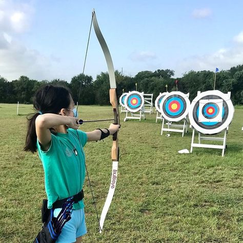 Archery Training Center Archery Aesthetic, Archery Training, Archery Games, Archery Range, Recurve Bows, Outdoor Range, Class Gift, Mental Training, Summer Games