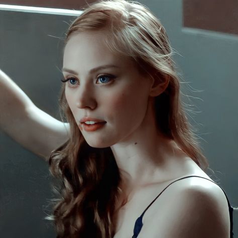 Deborah Ann Woll Red Hair, Deborah Ann Woll Icon, True Blood Jessica, Jessica Hamby, Karen Page, Deborah Ann Woll, Daphne Blake, Writers Notebook, Vampire Girls