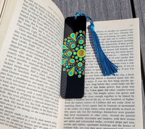 Mandala Bookmark, Mandala Jewelry, Unique Bookmark, Personalized Bookmarks, Mandala Art Lesson, Dot Mandala, Mandala Wall Art, Book Markers, How To Make Bookmarks