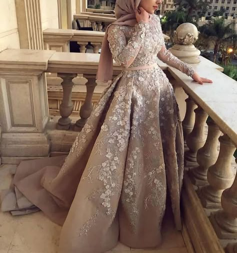 Hijab Prom Dress, Muslim Prom Dress, Hijabi Gowns, Hijab Dress Party, Muslimah Wedding Dress, Hijab Wedding Dresses, Soiree Dress, Engagement Dress, Muslim Fashion Dress