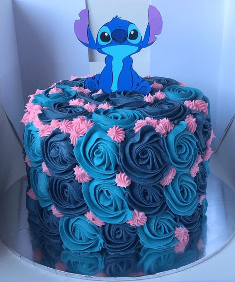 Lilo and Stitch Cake Design Images (Cake Gateau Ideas) - 2020 Stitch Cake Design, Stitch Birthday Cake, Lilo I Stitch, Lilo And Stitch Cake, Lilo En Stitch, Lilo And Stitch Merchandise, Stitch Cake, Stitch Birthday, Disney Birthday Cakes