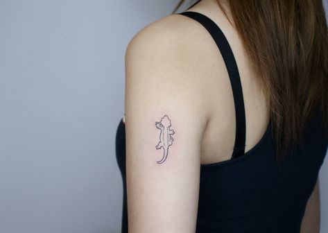 Beared Dragon Tattoo, Cartoon Crocodile Tattoo, Alligator Tattoo Cute, Small Bearded Dragon Tattoo, Chameleon Tattoo Simple, Gecko Tattoo For Women, Small Alligator Tattoo, Small Gecko Tattoo, Small Gator Tattoo