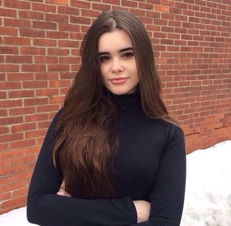 Barbie Ferreira Tumblr Era, Barbara Ferreira, Tumblr Era, Era Outfits, Barbie Ferreira, Baby Reindeer, Cool Face, Progress Pictures, Pretty People