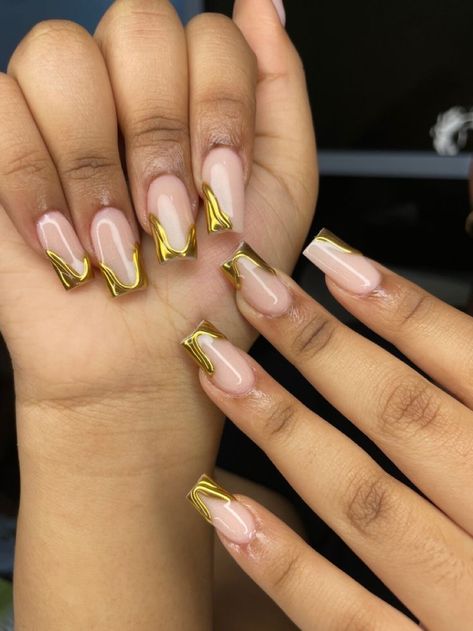 Unique Classy Nails, Classy Baddie Nails Short, Classy Short Acrylic Nails, Simple Glam Nails, Acrylic Nail Designs Almond, Graduation Nails Acrylic, French Tip Nails Coffin, Nails Watercolor, Nails For Graduation