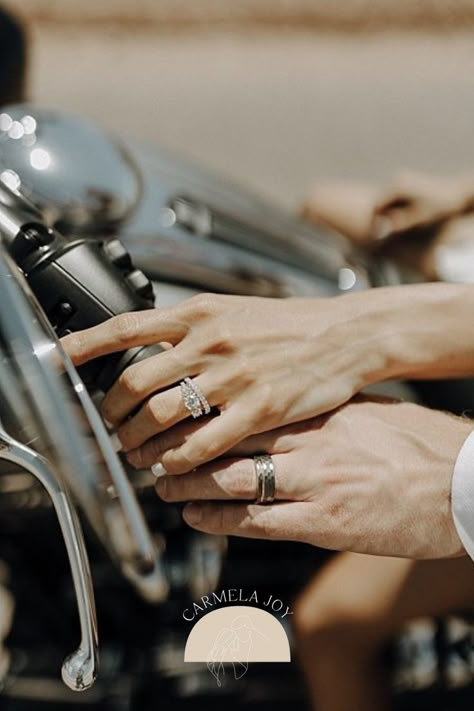 Motorcycle Wedding Ideas, Desert Wedding Colors, Motorcycle Couple Photography, Desert Wedding Bouquet, Rachel And Chandler, Motorcycle Wedding Pictures, Wedding Motorcycle, Desert Motorcycle, Motorcycle Engagement Photos