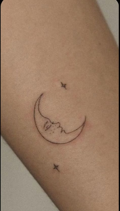 Cute Simple Girly Tattoos, Cute Moon Tattoos For Women, Subtle Moon Tattoo, Simple Stars And Moon Tattoo, Cresent Tattoo Designs, Moon And Stars Tattoo Small Simple, Small Tattoo Moon And Star, Cutesy Tattoos Simple, Sweet Dreams Tattoo