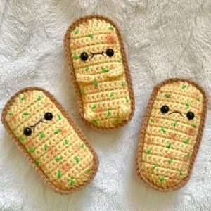 Garlic Bread Crochet Baked Potato, Crochet Food Free Patterns Easy, Crochet Food Animals, Crochet Bakery, Cheese Crochet, Crochet Food Free Patterns, Bread Crochet, Crochet Bread, Crochet Pizza