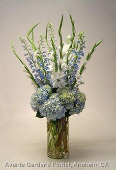 Gladiolus Arrangements, Altar Flowers, Blue And White Flowers, Large Flower Arrangements, Church Flower Arrangements, Beautiful Wedding Flowers, Flower Vase Arrangements, Blue Wedding Flowers, Flower Arrangements Simple