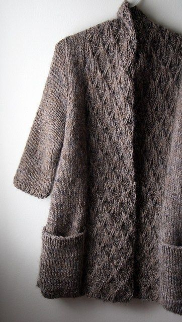 Knitting Projects Sweaters, Knitting Patterns Free Sweater, Knit Cardigan Pattern, How To Purl Knit, Beautiful Sweater, Cardigan Pattern, Sweater Knitting Patterns, Beautiful Knitting, Knit Or Crochet