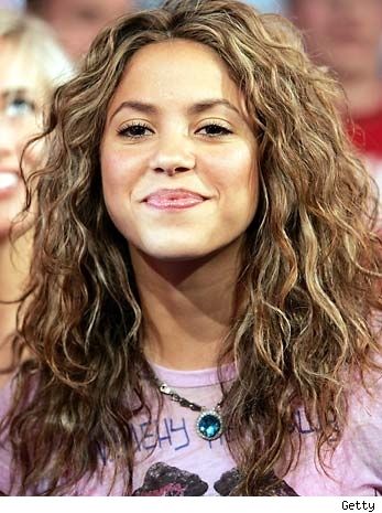 like the color Shakira Images, Lorde Hair, Shakira Hair, Lorde, Curly Girl, Shakira, Down Hairstyles, Hair Lengths, New Hair