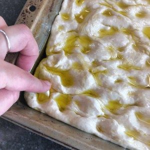 Foccacia Recipe, Homemade Focaccia Bread, Foccacia Bread, Cake Loaf, Focaccia Bread Recipe, Focaccia Bread, Bread Machine Recipes, Easy Bread Recipes, Delicious Bread