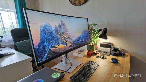 Ultrawide Monitor Setup, Best Monitor, Monitor Setup, First Iphone, Wordpress Seo, Facebook Users, Online World, Online Tutoring, Tech Trends