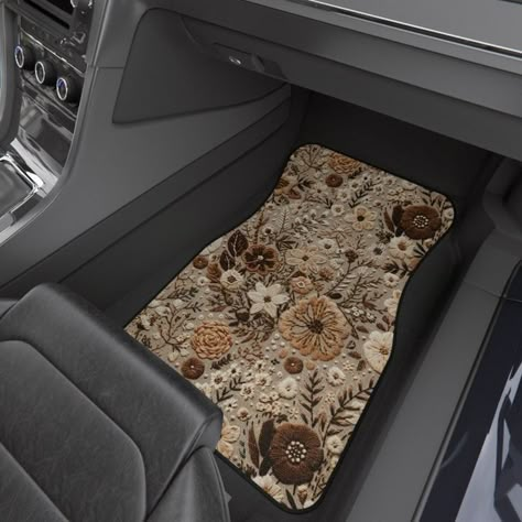 Cute Car Interior Ideas Seat Covers, Western Truck Interior Decor, Car Inspo Interior Boho, Aesthetic Car Floor Mats, Brown Car Decor, Exterior Car Decorations, Pretty Car Decor, Cottage Core Car Interior, Brown Car Accessories