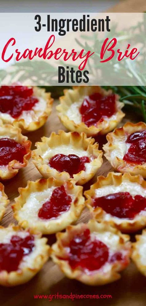 Cranberry Brie Bites, Brie Appetizer, Cranberry Brie, Christmas Appetizer, Brie Bites, Delicious Appetizers, Bowl Party Food, Finger Foods Easy, Brie Cheese