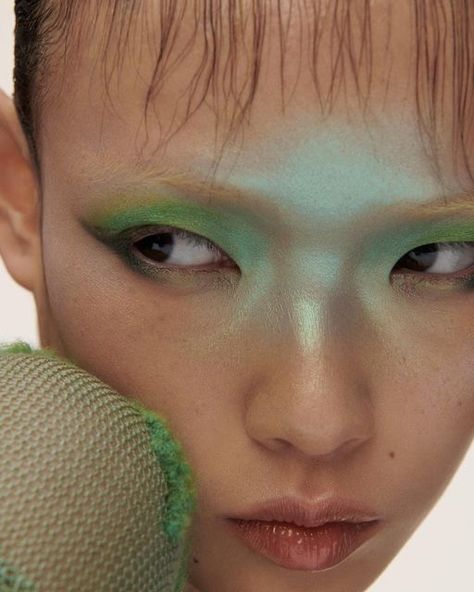 Alien Makeup, Acne Patch, Green Makeup, Make Up Inspo, Makeup And Hair, Beauty Shoot, Editorial Makeup, Makati, Beauty Editorial