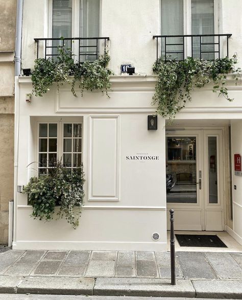 Paris Spa, Coffee House Design, French Balcony, Shop Facade, Boutique Spa, Storefront Design, French Cafe, Shop Fronts, Shop Window Displays