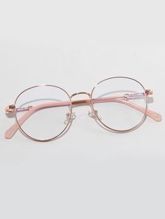 Goggles Frame For Women, Pretty Glasses For Women, Spex Frames For Girls, Gogals For Women Fashion Styles, Spex Frames Women, Chashma Frame Girl, Chasma Frame For Women, Kawaii Glasses Frames, Cute Glasses Frames For Women