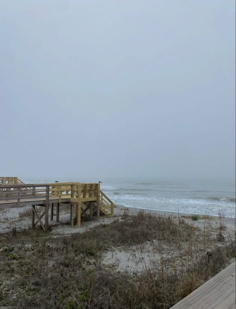 Fall On The Beach, Fall Beach Aesthetic, Beach Academia, Rainy Beach Day, Emily Core, Dark Nautical Aesthetic, Coastal Autumn, December Vibes, Cloudy Beach Pictures