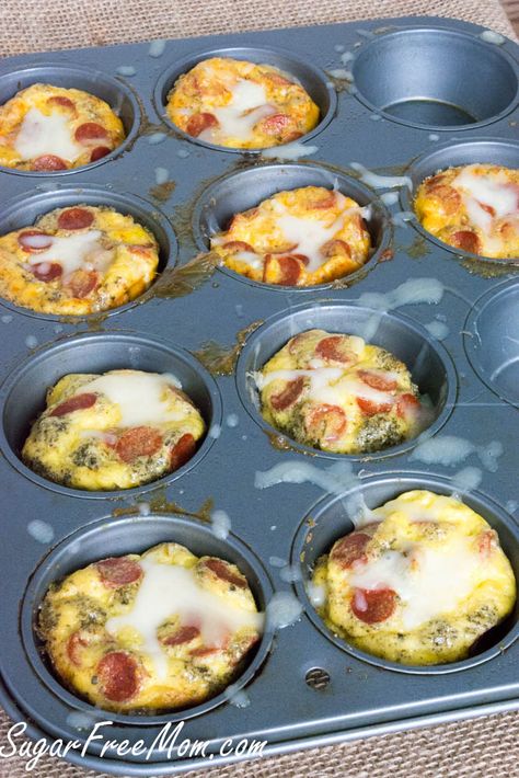 pizza egg muffins3 (1 of 1) Low Carb Meal Plans, Gluten Free Desserts Cookies, Pizza Muffins Recipe, Keto Kids, Sugar Free Eating, Low Carb Candy, Low Carb Menus, Keto Thanksgiving, Keto Meal Plans