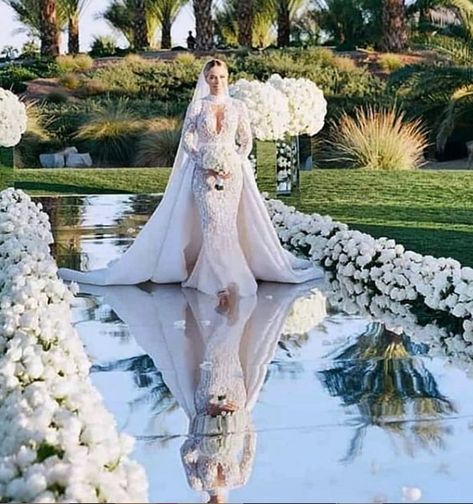 Personal Mirrored reflection aisle runner engagement decorations idea Church wedding items indoor outdoor https://m.alibaba.com/product/1600057632360/Personal-Mirrored-reflection-aisle-runner-engagement.html?__sceneInfo={"cacheTime":"1800000","type":"appDetailShare"} Bridal Decorations Ideas, Reflection Aisle Runner, Mirror Aisle, Wedding Carpet, Form Fitting Wedding Dress, Asian Wedding Decor, Carpet Wedding, Wedding Aisle Outdoor, Decoration Mirror