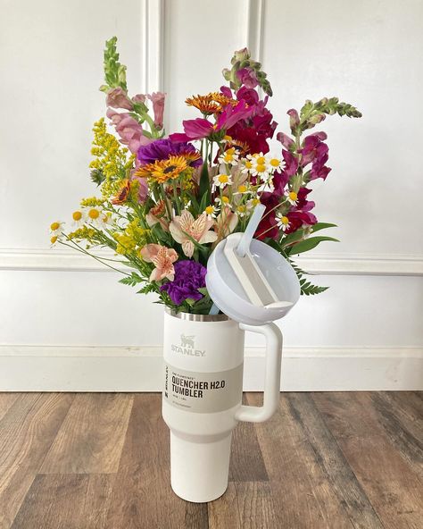 Limited supplies available! Order your Lilac or white 40oz Stanley arrangement for Mother’s Day! Online availability! www.allinbloomstudio.com @allinbloomstudio Petal Confetti, Yeti Cup, Floral Ideas, Stanley Cup, May 5, Floral Arrangement, In Bloom, Mother’s Day, Confetti