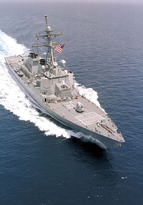 United States Navy Ships, Arleigh Burke Class Destroyer, Us Navy Destroyers, Destroyer Ship, Navy Coast Guard, Navy Chief, Us Navy Ships, Naval Force, Navy Marine