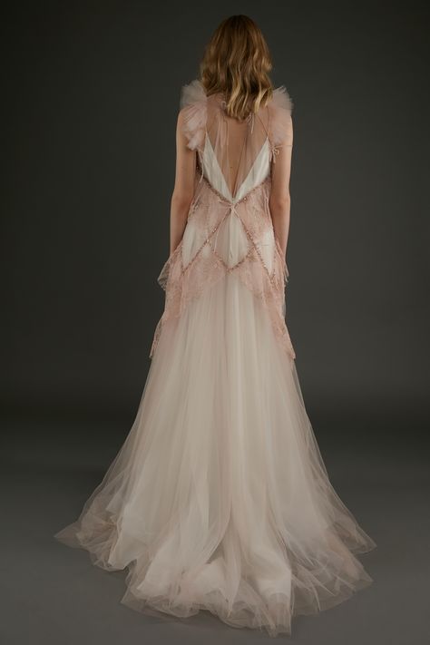 Tatyana Kochnova Tatyana Kochnova, Wedding Dresses, Couture, Sewing, I Love, My Favorite, Dresses