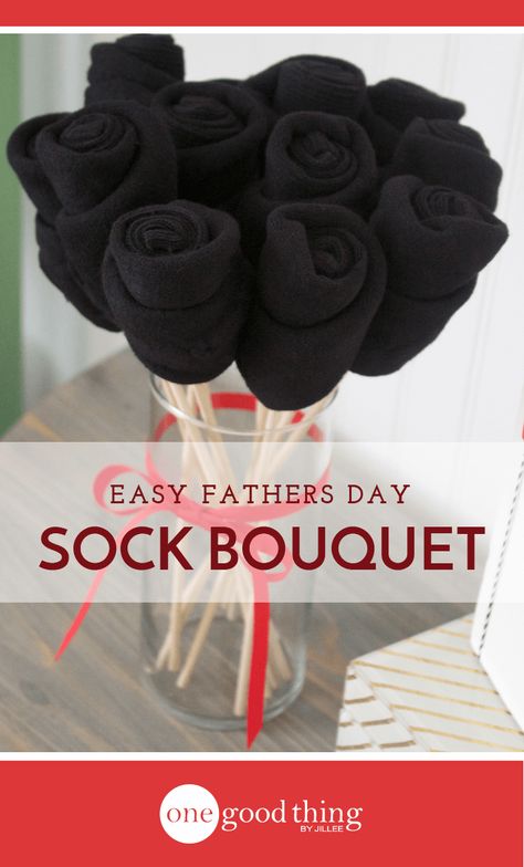 Sock Bouquet, Socks Gifts, Diy Gifts For Dad, Folding Origami, Diy Gifts For Him, Diy Father's Day Gifts, Father's Day Diy, Diy Gifts For Boyfriend, Presents For Dad