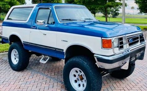 1989 Ford Bronco, Ford Suv, Ford Broncos, Bone Stock, Best Barns, Aftermarket Wheels, Gmc Trucks, Bucket Seats, Barn Finds