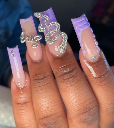 Sweet 16 Nail Ideas Purple, Purple Nails For Prom, Birthday Nails Purple, Purple Birthday Nails, Lavender Birthday Nails, Purple Nails Acrylic, Acrylic Nails Purple, Nails Acrylic Square, Lilac Nails Design