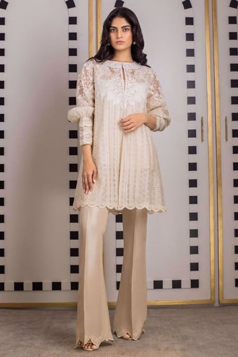 Eid Outfits Modern, Net Jacket, Sania Maskatiya, Cotton Night Dress, Trendy Outfits Indian, Lehenga Designs Simple, Classy Outfits For Women, Pakistani Fashion Casual, Casual Indian Fashion