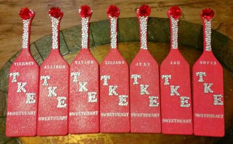 TKE SWEETHEART PADDLES #tkesweetheart #TKE #fraternitycraft  #sweetheart  I had so much fun making these!! Frat Sweetheart Gifts, Frat Sweetheart, Tke Cooler, Fraternity Gifts, Paddles, Fraternity, Hot Sauce Bottles, Bottles Decoration, Real Life