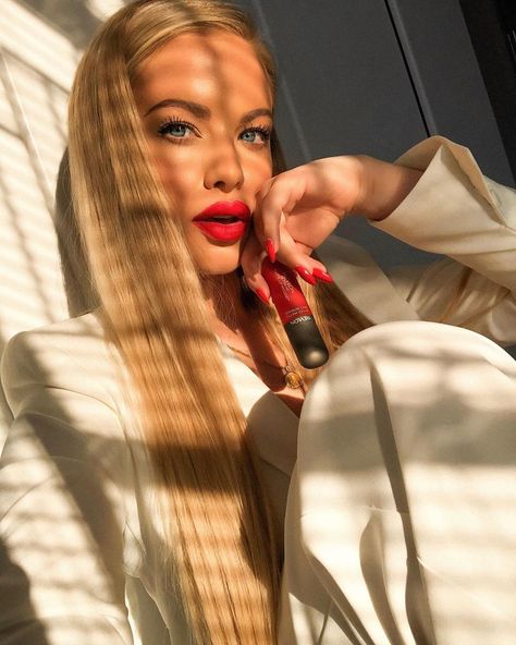 Revlon on Instagram: “Add spice to those summer whites 🌶 . @jessica_vanheerden wears #Ultra HD #Matte Lip Mousse in Red Hot” Jessica Van, Lipstick Guide, Lip Trends, Lip Tutorial, Instagram Add, Branding Inspo, Lip Products, Lip Art, Matte Lip