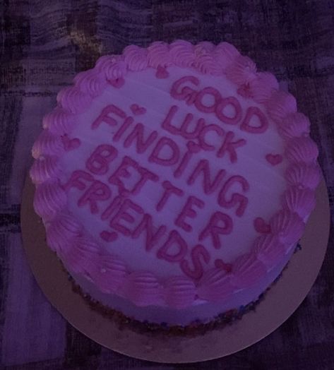 cake for going away party Good Bye Party Ideas Friend, Mean Cakes Messages, Bye Felicia Cake, Breakup Cakes Funny, Funny Last Day Of Work Cake, Leaving Cake Ideas, Funny Goodbye Cake, Farewell Cake Message, Leaving Party Ideas