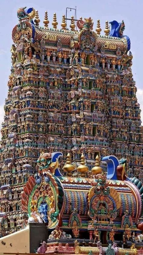 Shiva Temple India, Shiva Temple, Temple India, Indian Temple Architecture, India Architecture, Ancient Indian Architecture, Temple Photography, Amazing India, Temple Architecture